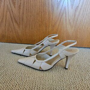 Bandolino Ivory Slingback Heels - 5.5M